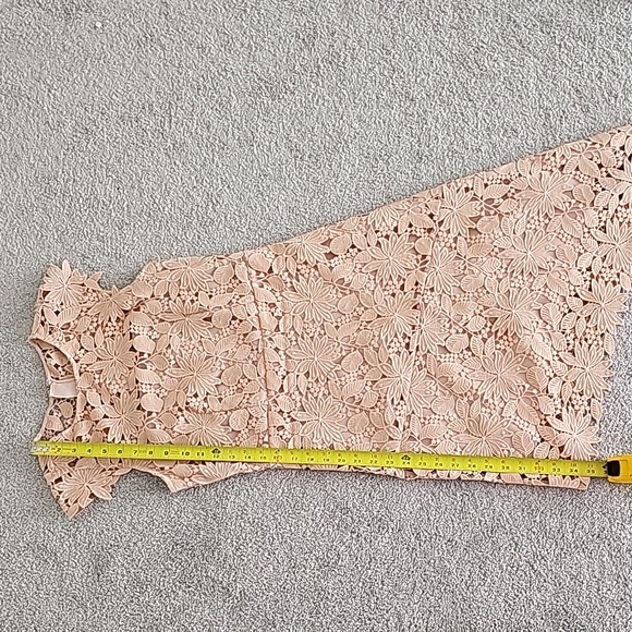 RW&CO Asymmetrical Guipure Lace Cocktail dress - Picture 6 of 11